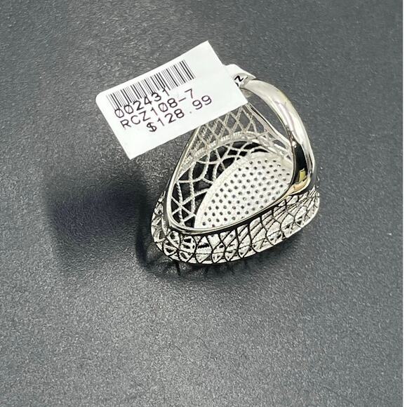 Sterling Silver Cubic Zirconia
Spider Web Weave Design Ring 2.40 Cts New Sz 8 - Picture 10 of 10